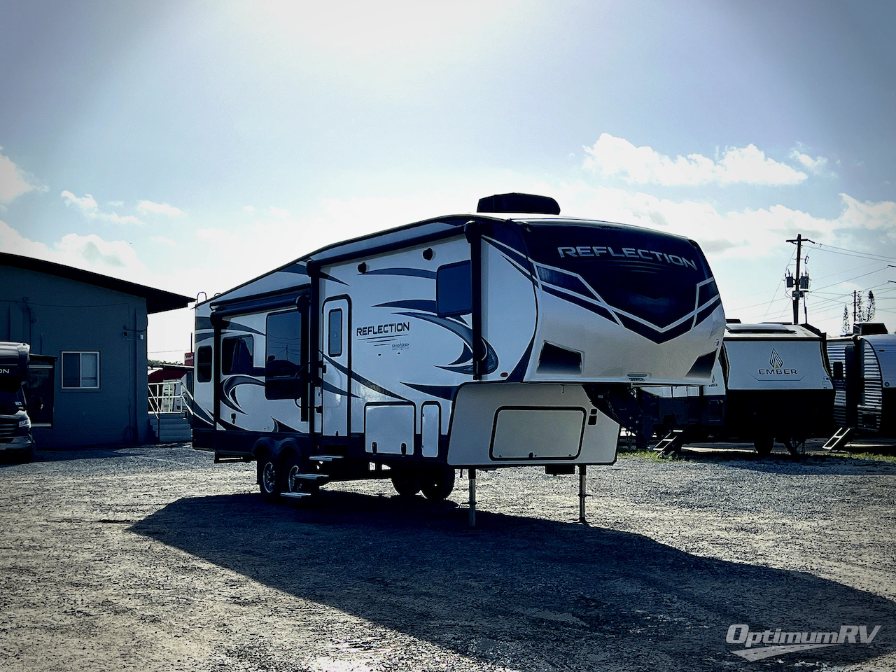 2021 Grand Design Reflection 303RLS Photo 1