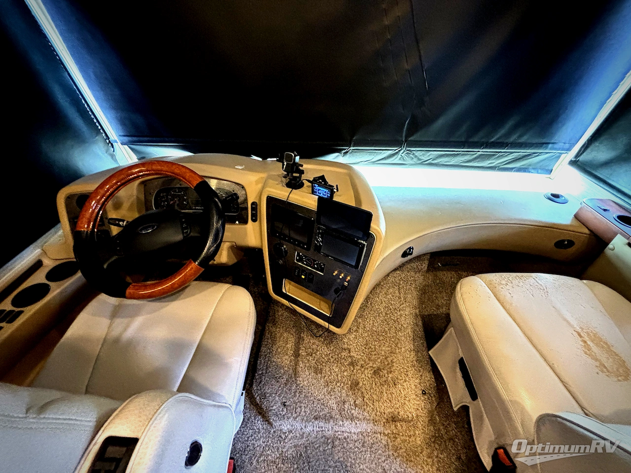 2017 Newmar Canyon Star 3710 Photo 8