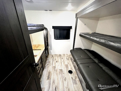 2024 Venture SportTrek ST332VBH RV Photo 3