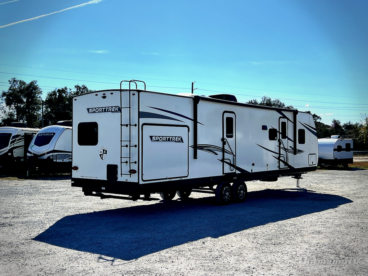 2024 Venture SportTrek ST332VBH Photo 2