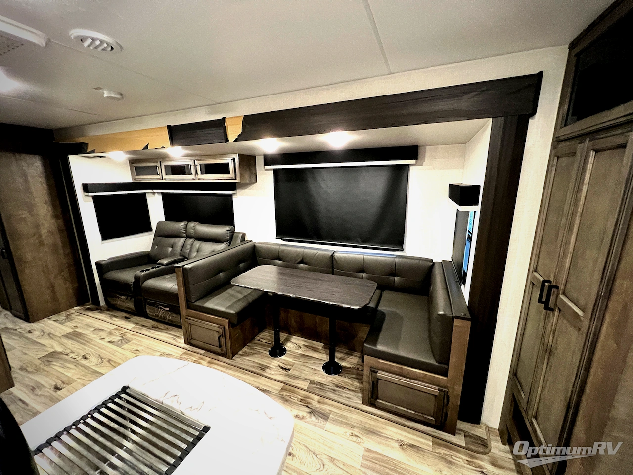 2024 Venture SportTrek ST332VBH Photo 8