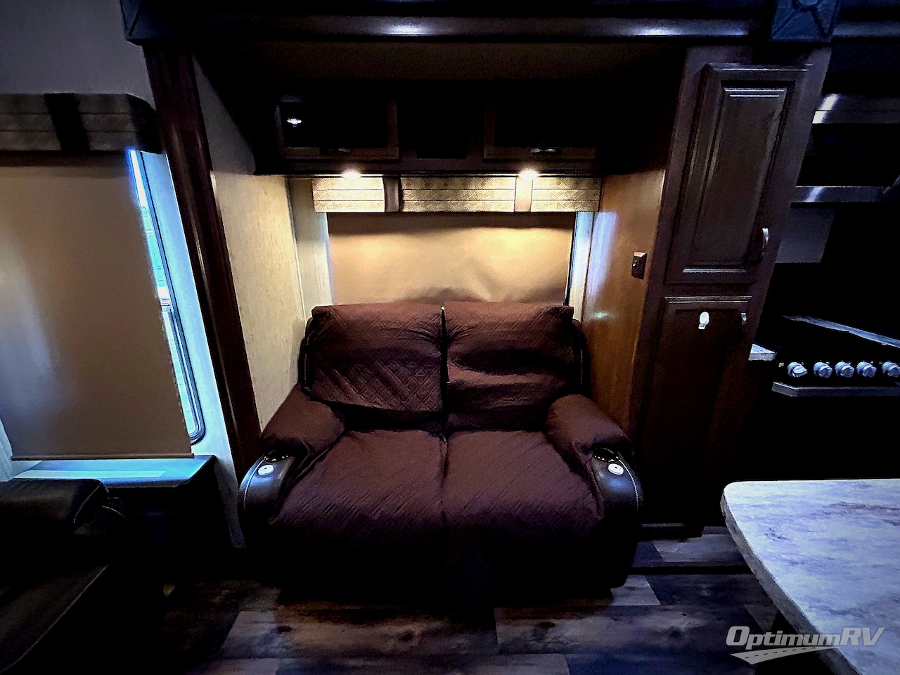 2019 Forest River Sandpiper 372LOK Photo 21