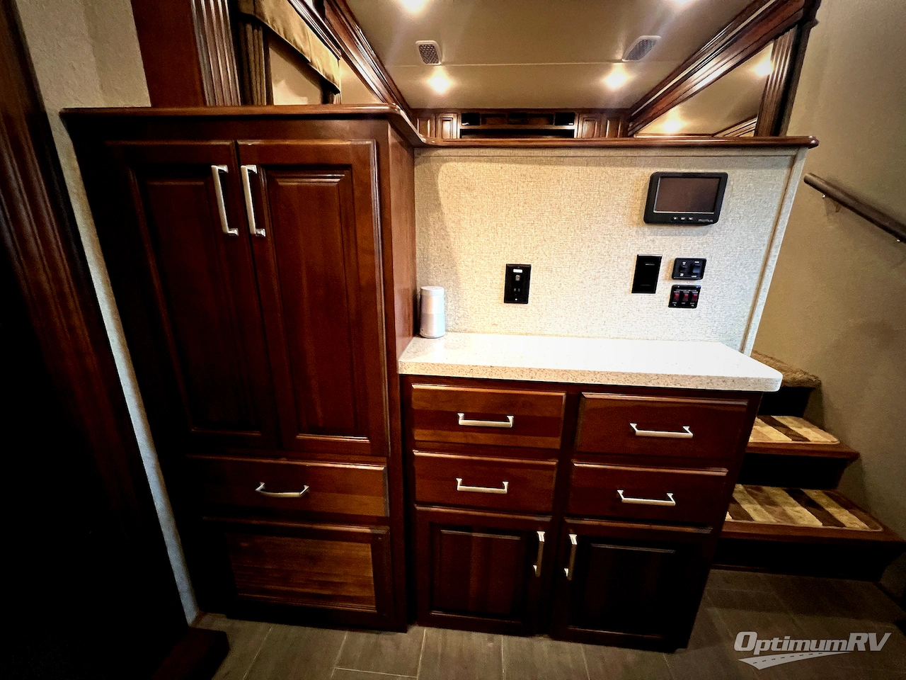 2018 Keystone alpine 3700FL Photo 17