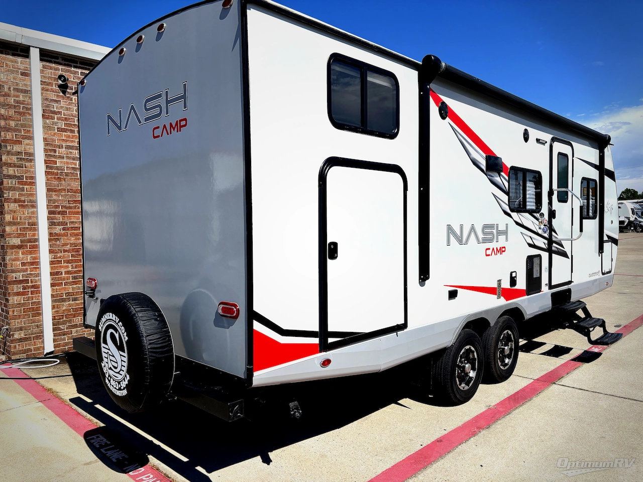 2025 Northwood Nash 24B Photo 2