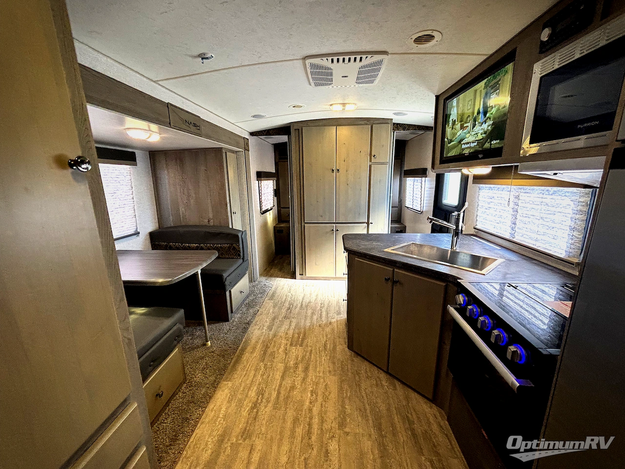 2025 Northwood Nash 24B Photo 5