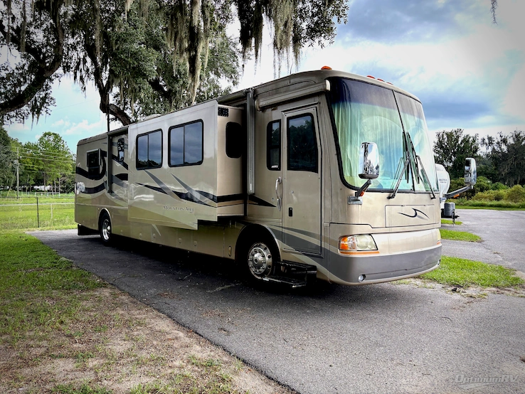 2004 Newmar Mountain Aire 4016 RV Photo 1