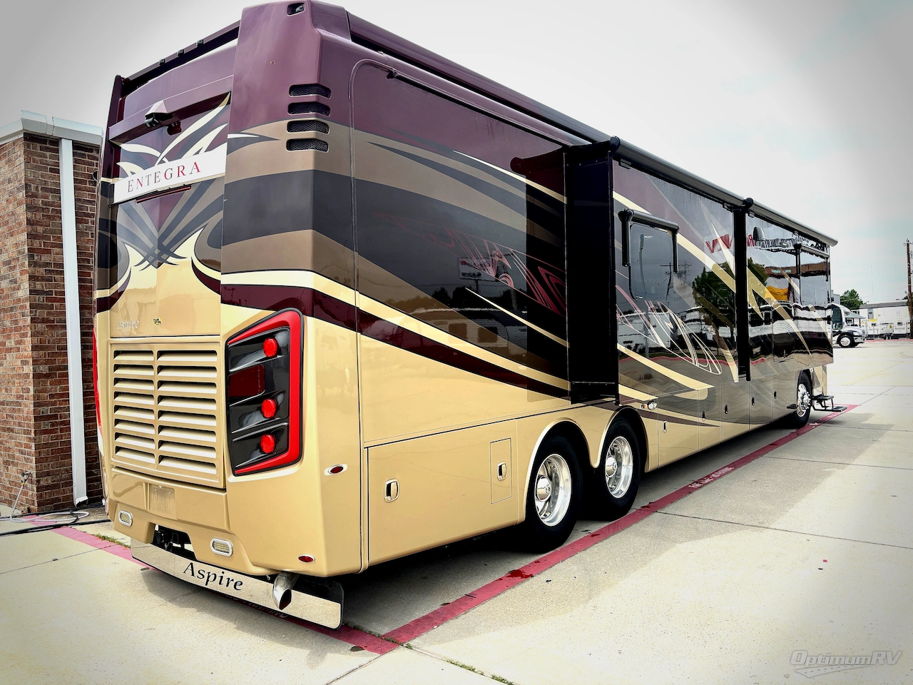 2017 Entegra Anthem 44B Photo 2