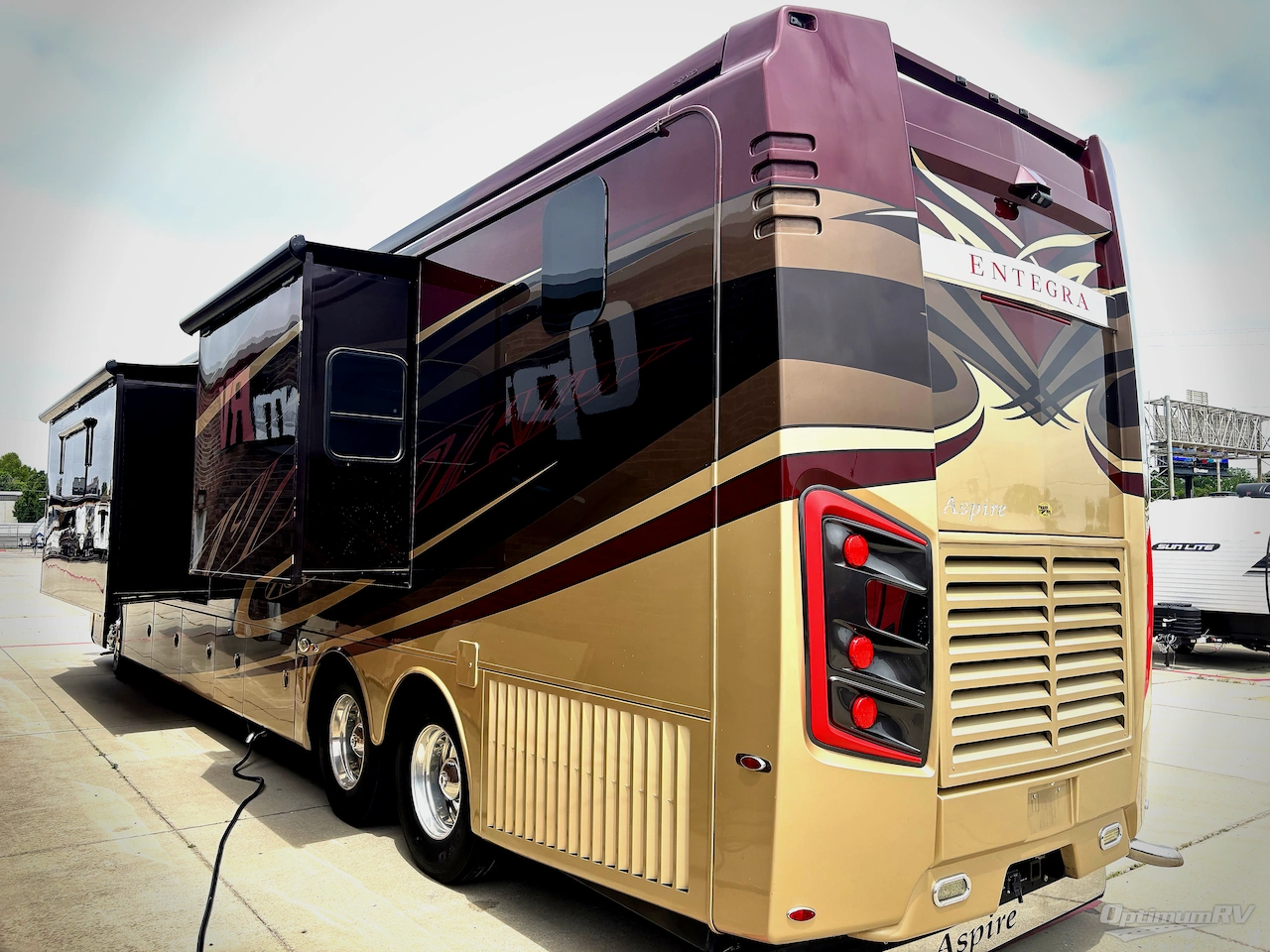 2017 Entegra Anthem 44B Photo 3