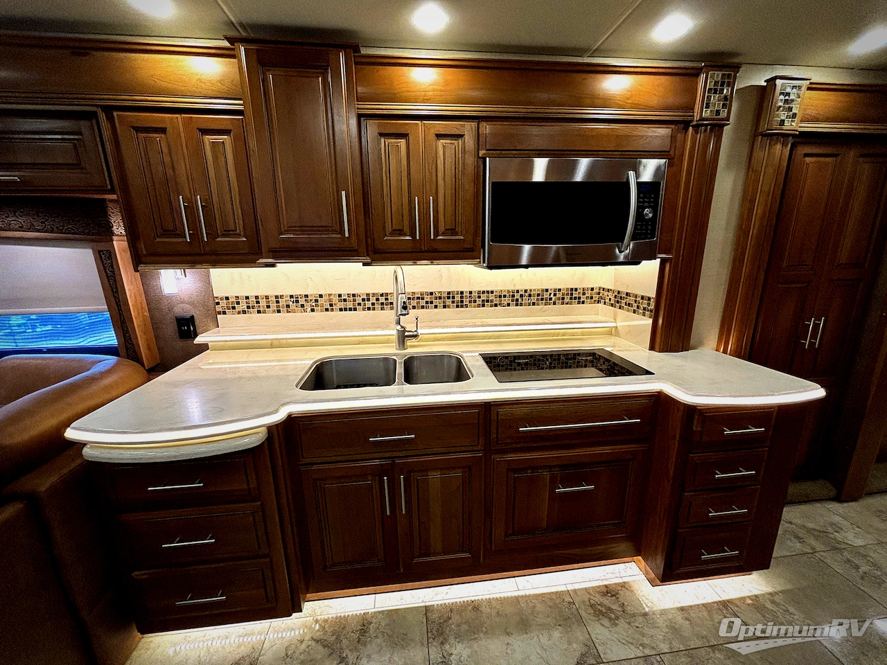 2017 Entegra Anthem 44B Photo 10