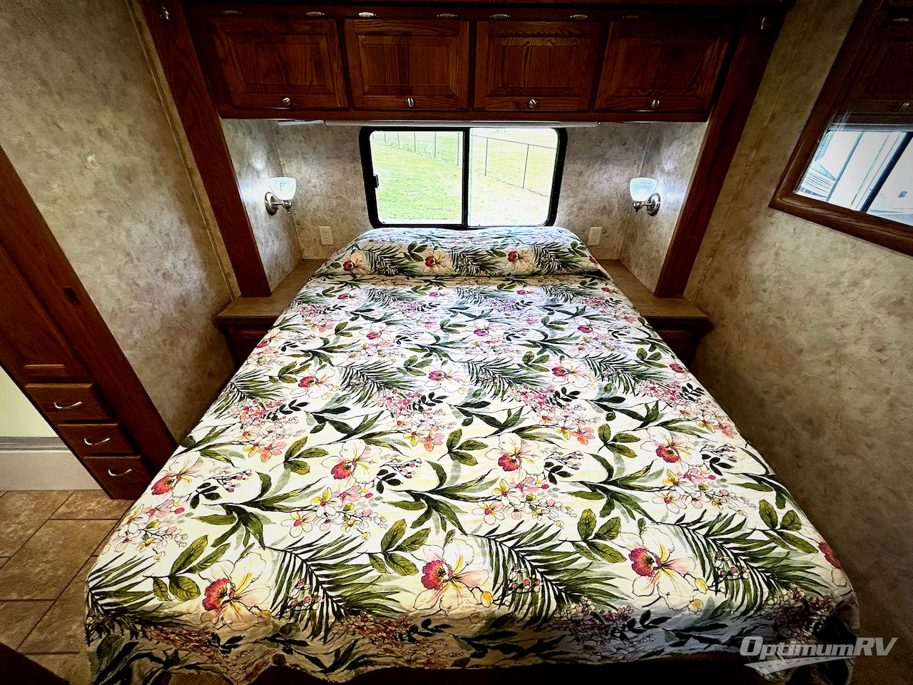 2006 Tiffin Allegro 32 BA Photo 18