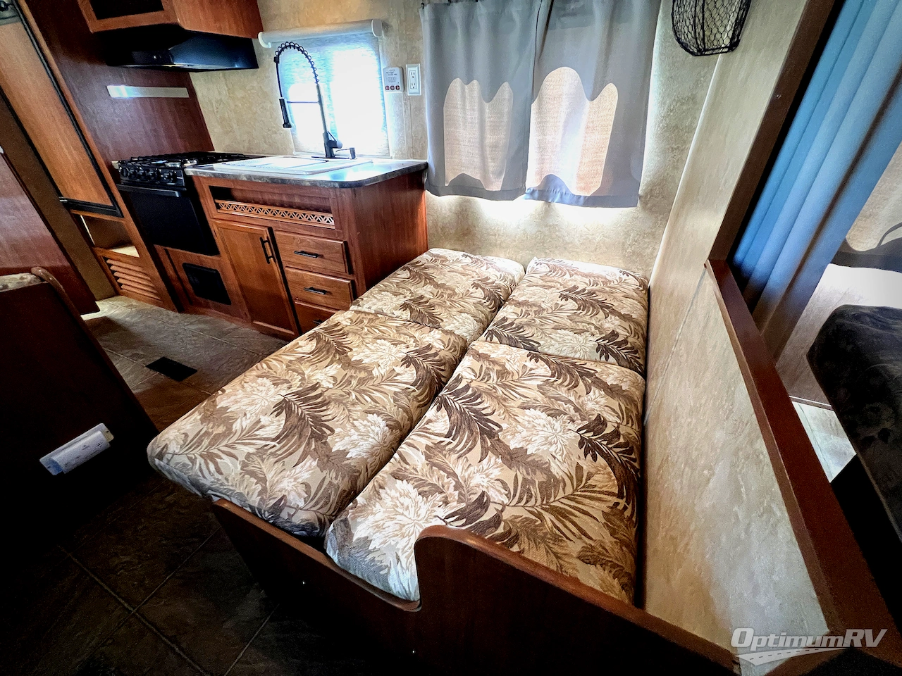 2011 Jayco Jay Flight 22FB Photo 13