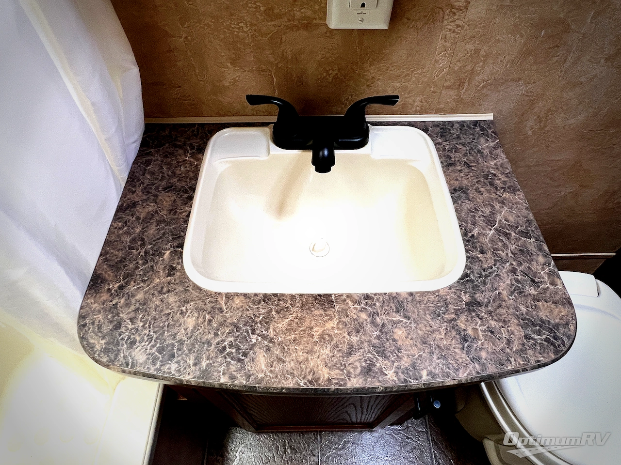 2011 Jayco Jay Flight 22FB Photo 25