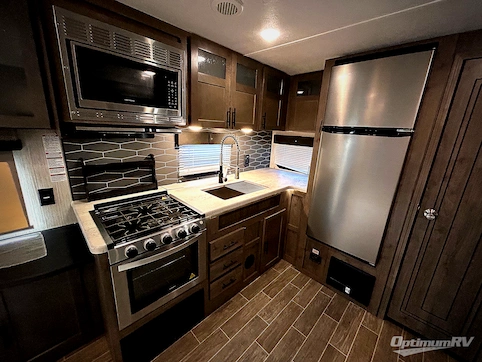 2021 Palomino Puma 28RKQS RV Photo 2