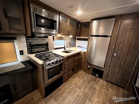 2021 Palomino Puma 28RKQS RV Photo 4