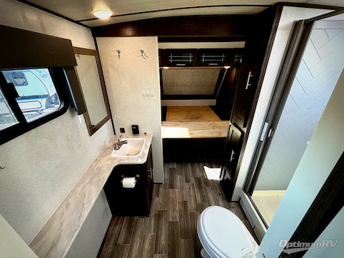 2019 Forest River Wildwood Heritage Glen LTZ 322BH RV Photo 4