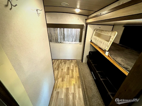2019 Forest River Wildwood Heritage Glen LTZ 322BH RV Photo 4