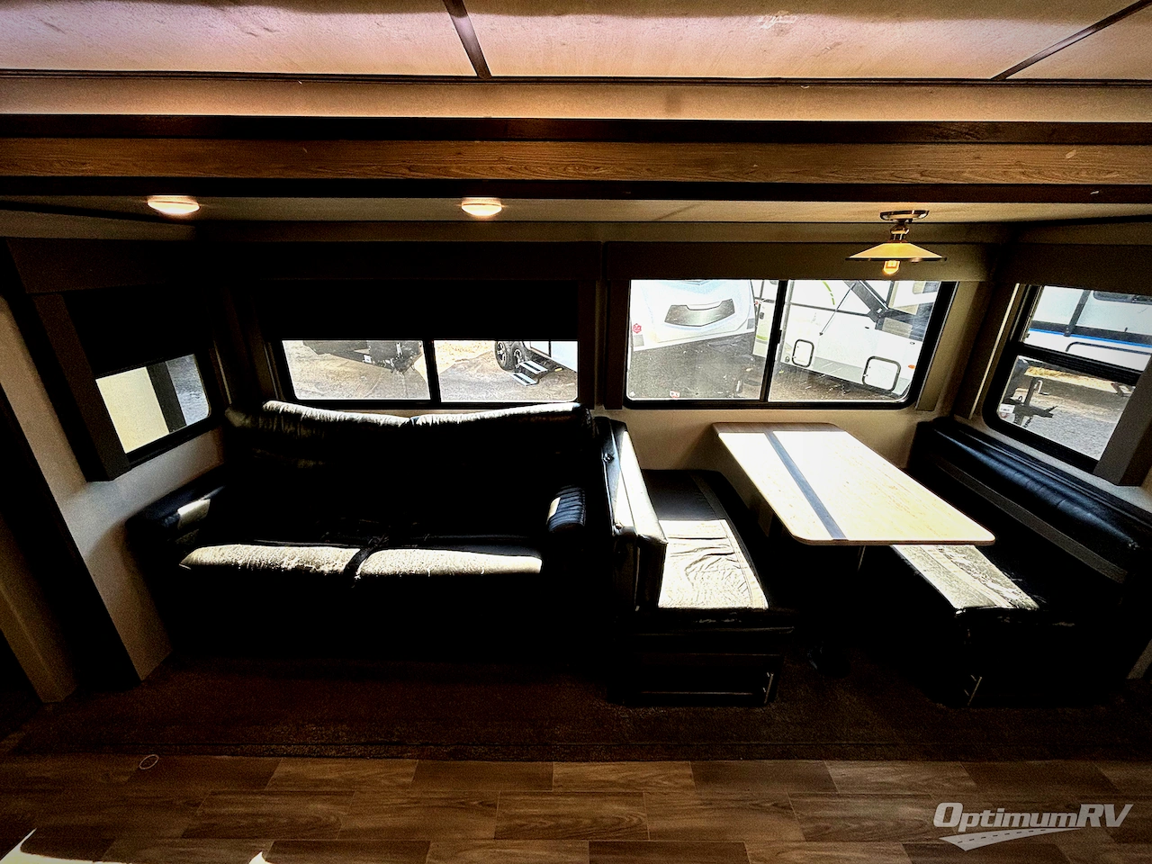 2019 Forest River Wildwood Heritage Glen LTZ 322BH Photo 5
