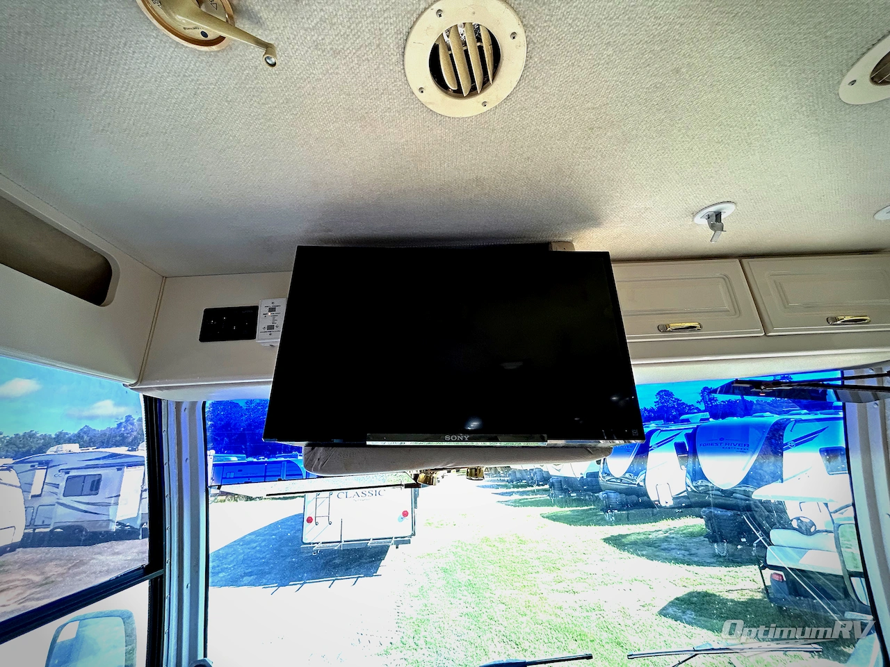 1998 Gulf Stream Scenic Cruiser 8362 Photo 10