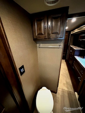 2019 Tiffin Allegro RED 37PA RV Photo 4