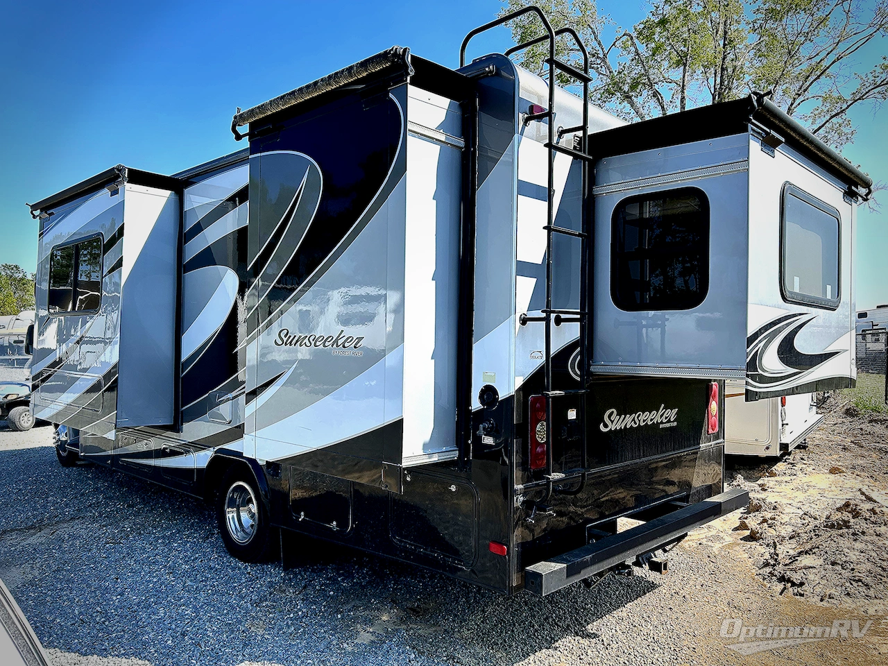 2017 Forest River Sunseeker 2500TS Ford Photo 3