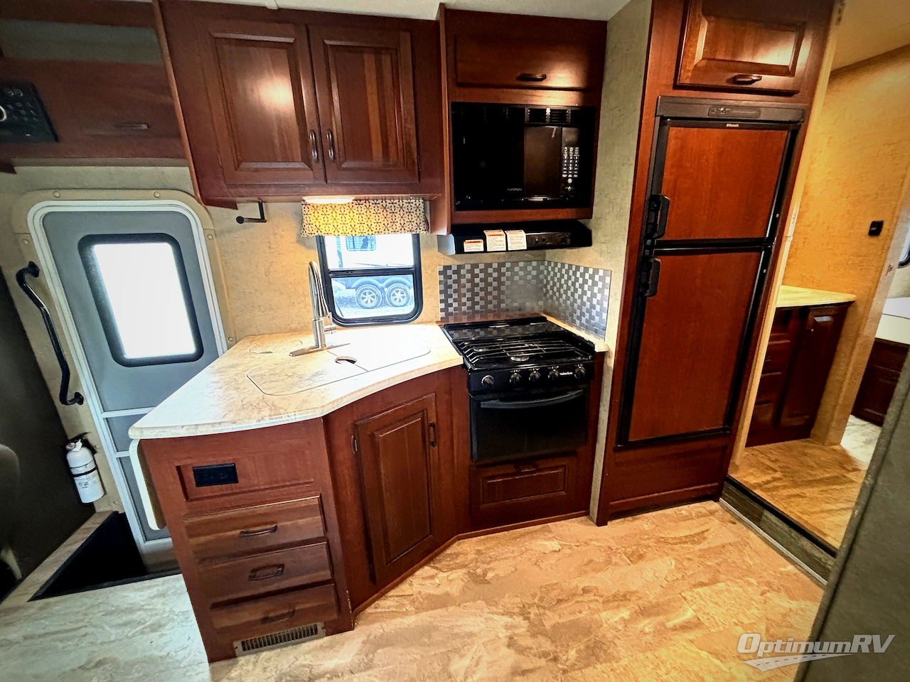 2017 Forest River Sunseeker 2500TS Ford Photo 7