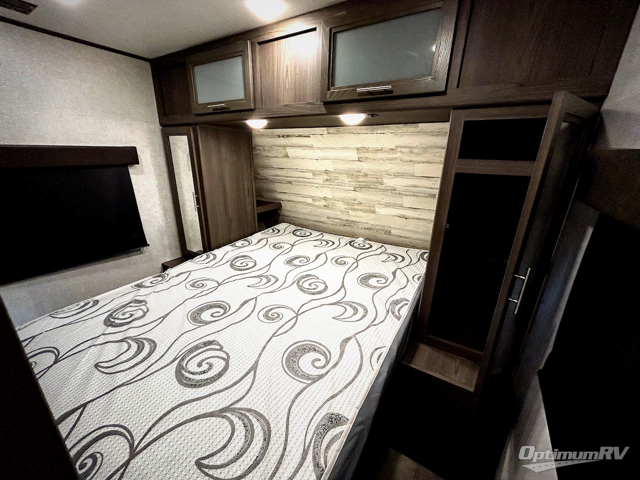 2021 Dutchmen Kodiak Ultra-Lite 283BHSL Photo 7