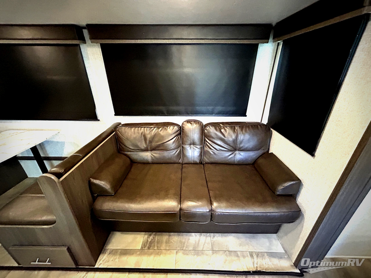 2021 Dutchmen Kodiak Ultra-Lite 283BHSL Photo 10