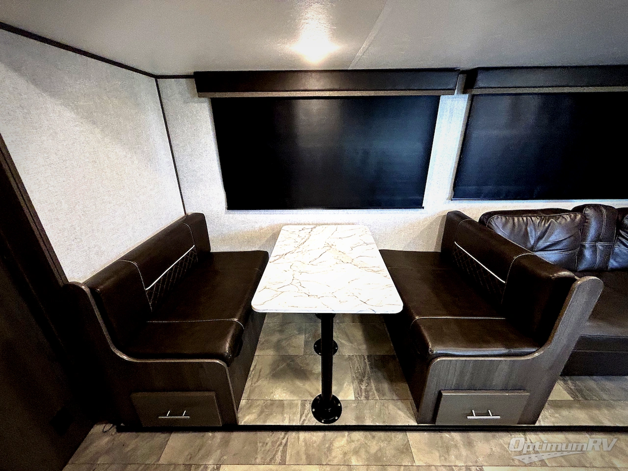 2021 Dutchmen Kodiak Ultra-Lite 283BHSL Photo 11