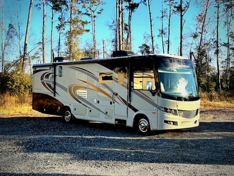 Used 2017 Forest River Georgetown 5 Series 31L5 Featured Photo