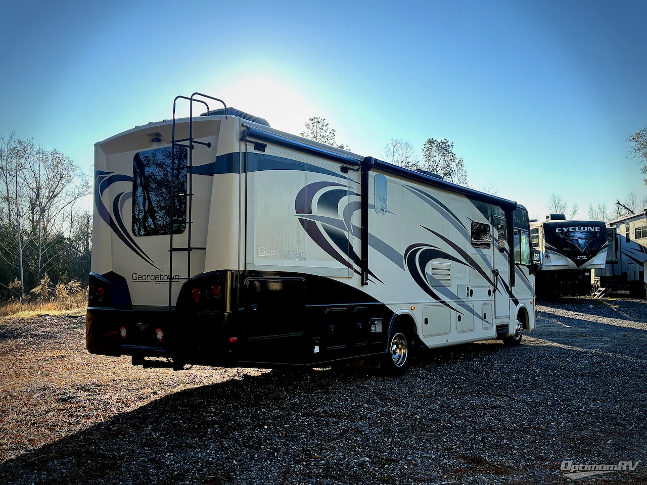 2017 Forest River Georgetown 5 Series 31L5 Photo 2