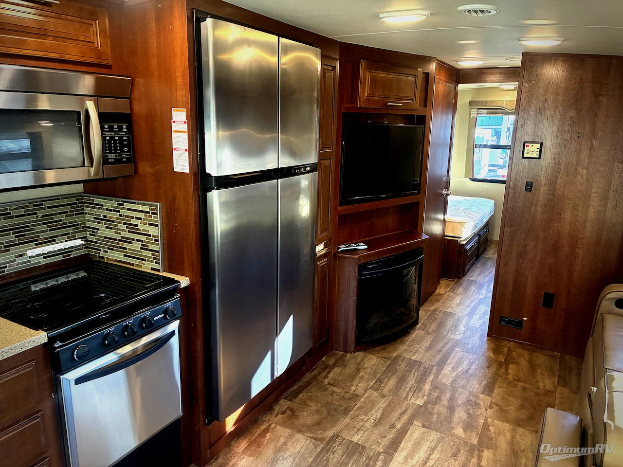 2017 Forest River Georgetown 5 Series 31L5 Photo 9