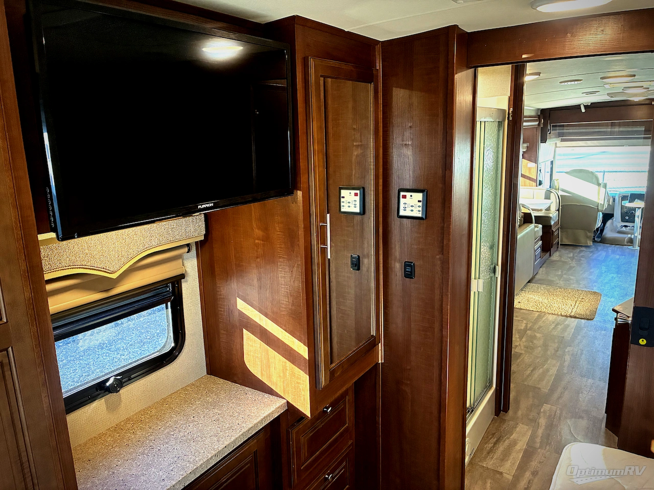 2017 Forest River Georgetown 5 Series 31L5 Photo 13