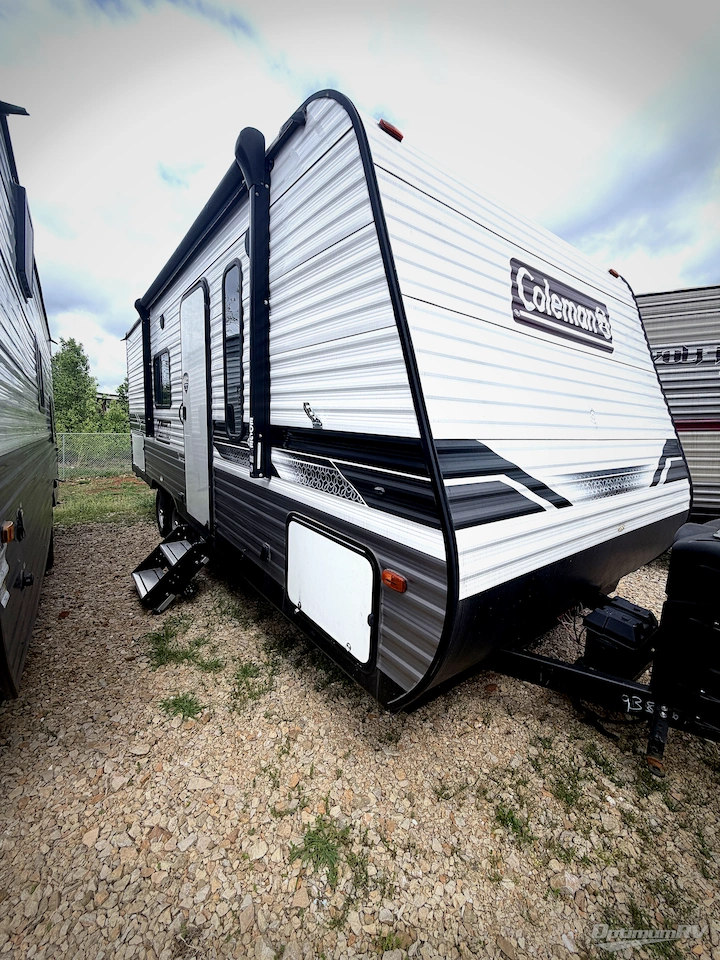 2022 Dutchmen Coleman Lantern LT Series 214BH Photo 1