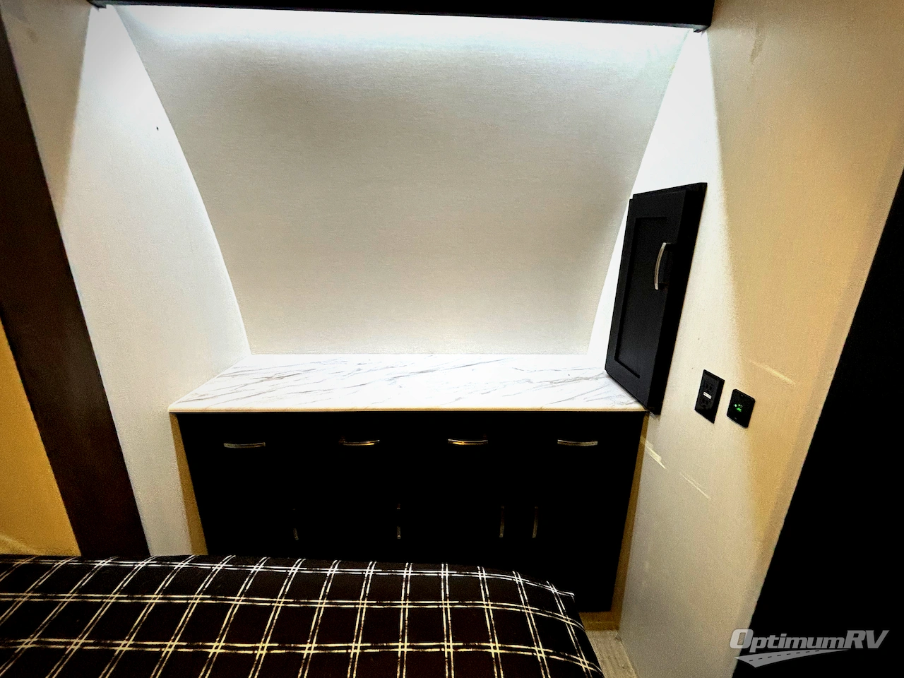 2024 Forest River Work and Play 21LT Photo 9