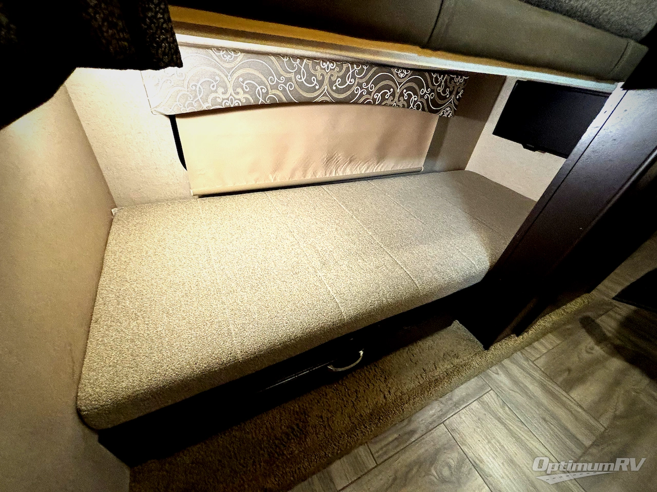 2018 Dynamax DX3 37BH Photo 21