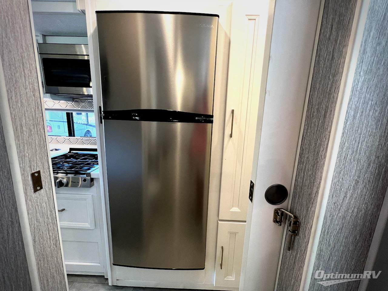 2023 Coachmen Encore 355DS Photo 15