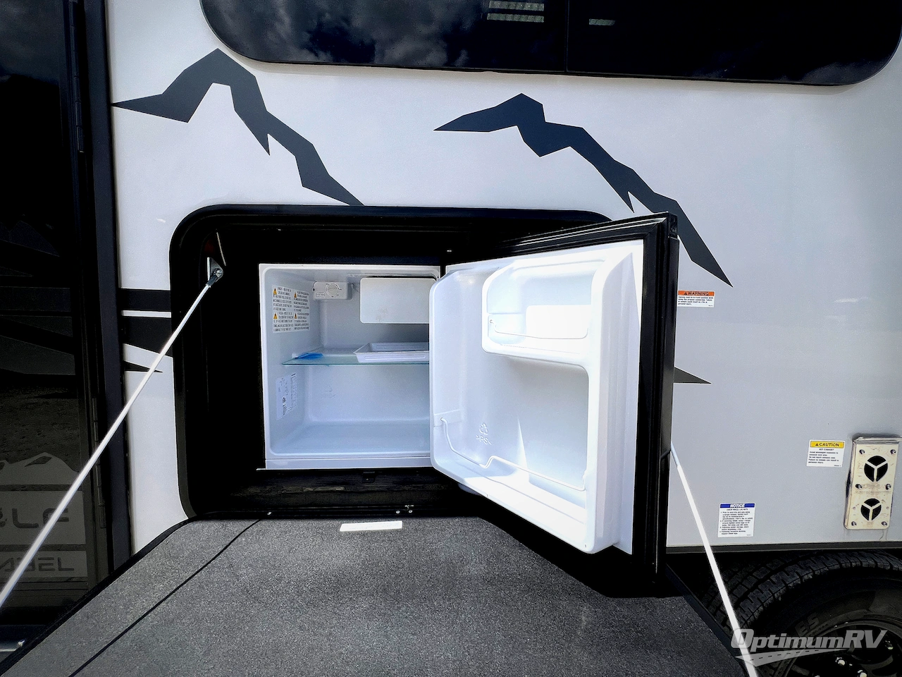 2023 Forest River Cherokee Grey Wolf Black label 23MKBL Photo 6