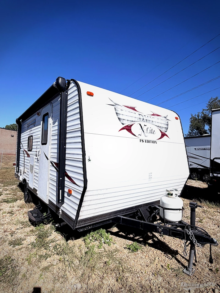 2018 Forest River Wildwood X-Lite 230BHXL Photo 1
