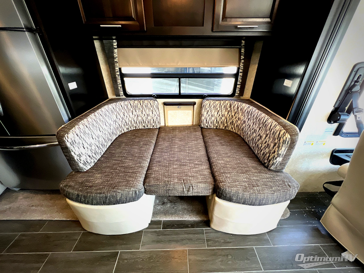 2015 Forest River Georgetown XL 377TSF Photo 12