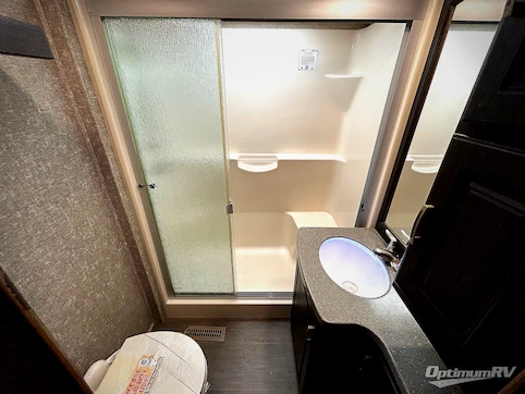 2017 Heartland Gateway 3700PTB RV Photo 3