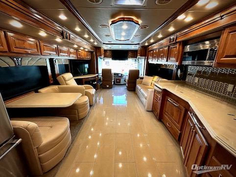 2016 Tiffin Phaeton 40 QBH RV Photo 2