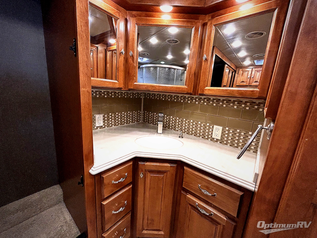 2016 Tiffin Phaeton 40 QBH Photo 23
