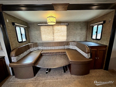 2018 Coachmen Freedom Express Ultra Lite 279RLDS RV Photo 3