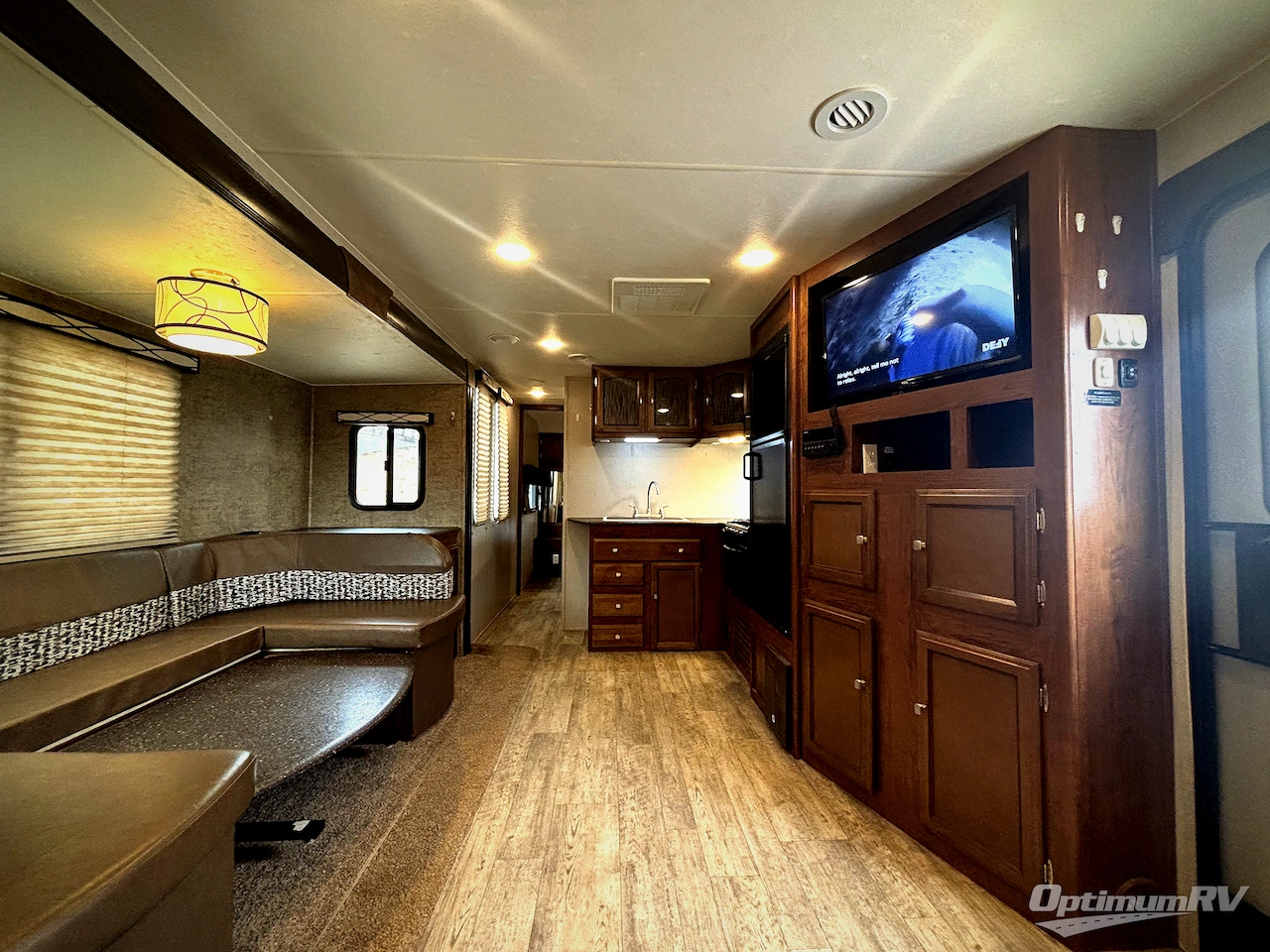 2018 Coachmen Freedom Express Ultra Lite 279RLDS Photo 5
