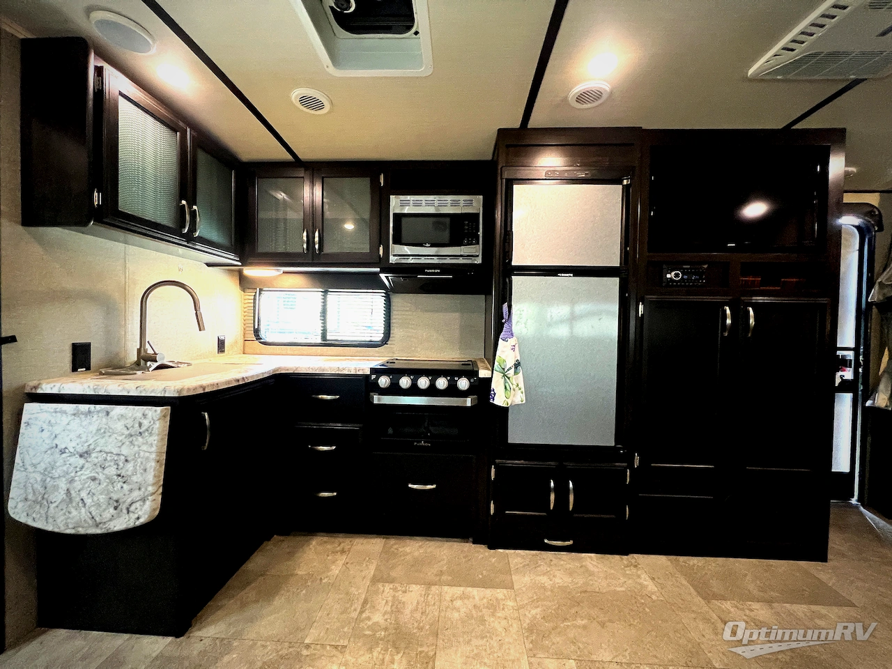 2020 Grand Design Imagine 2800BH Photo 7