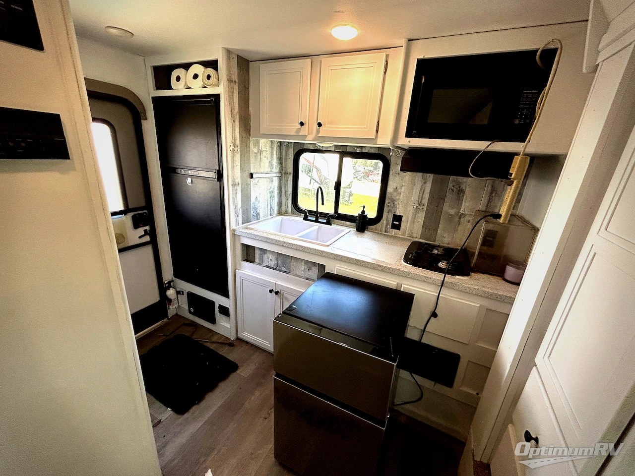 2018 Dutchmen Coleman Light LX 1605FB Photo 12