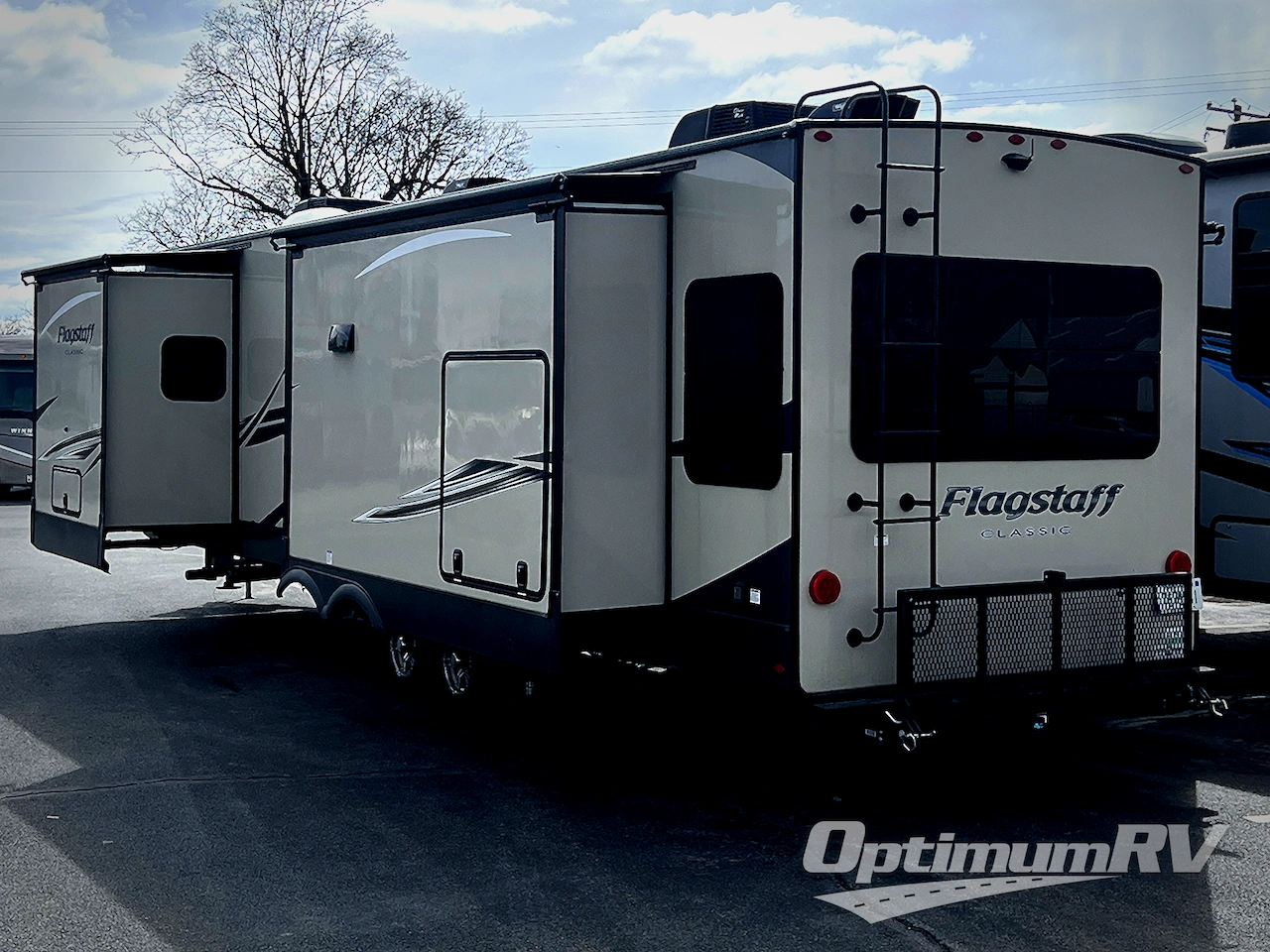 2022 Forest River Flagstaff Classic 832lKRL Photo 3