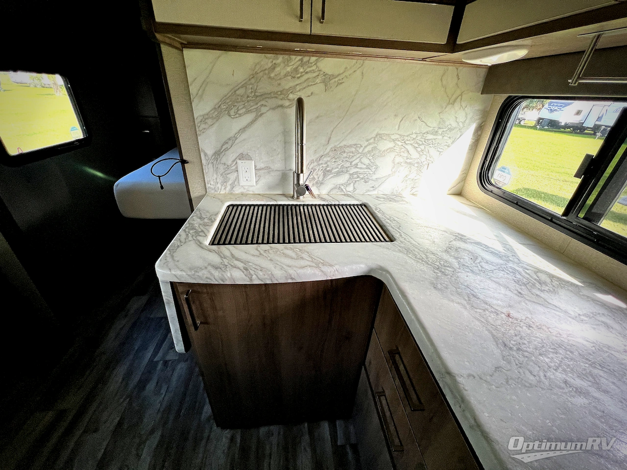 2022 Grand Design Imagine 2800BH Photo 12