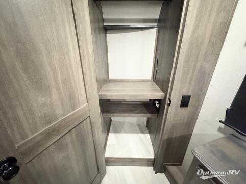 2022 Grand Design Solitude 390RK RV Photo 4