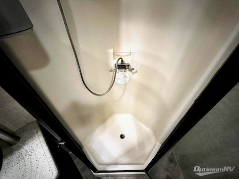 2015 Heartland Big Country 3450TS RV Photo 4